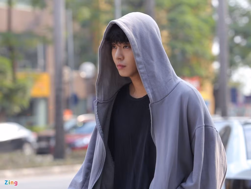 Su nghiep nam dien vien Han tung sang Viet Nam an bun bo