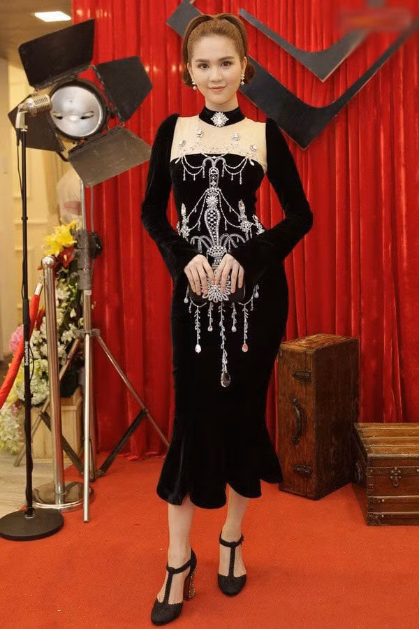 Dan my nhan Viet tu cong them cho minh ca chuc tuoi khi dien dam toi mau