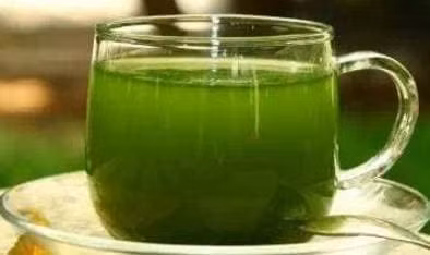 Khi nao la thoi diem tot nhat de uong nuoc ep xanh?