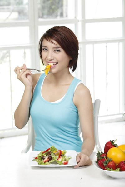 Món salad là món khoái khẩu của Quỳnh