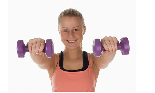 ử tạ: Làm mạnh cơ bắp; cơ có mạnh mới hỗ trợ và bảo vệ được các khớp bị viêm