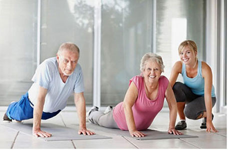 Uốn dẻo: Giúp duy trì hoặc cải thiện sự linh hoạt của những khớp xương bị ảnh hưởng cũng như các cơ xung quanh, giảm nguy cơ chấn thương và tăng cường chức năng vận động cho người bệnh.