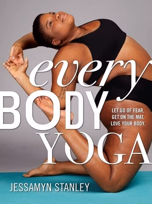 br/> Every Body Yoga: Let Go of Fear, Get On the Mat, Love Your Body của Jessamyn Stanley. Là một sự kết hợp giữa những câu chuyện cá nhân và dòng chảy yoga thông qua nhiều tiêu đề đầy cảm hứng như “Tôi cần giải phóng nỗi sợ hãi” và “Tôi muốn yêu bản thân mình”, cuốn sách này dành cho những yogi có kinh nghiệm cũng như những người mới bắt đầu. Jessamyn Stanley là một chuyên gia và đã phá vỡ định kiến về điều một cơ thể luyện tập yoga cần phải có. Jessamyn sẵn sàng chấp nhận chất béo trong không gian tập thể dục. Cuốn Body Yoga cũng mang đến những bức ảnh đầy màu sắc thể hiện đủ tư thế để độc giả dễ dàng tập theo. Ảnh: Amazon.