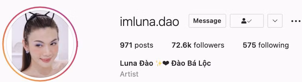 Tuy nhiên hiện tại, Đào Bá Lộc đã đổi hẳn tên trang cá nhân thành Luna Đào và xóa thông tin booking như muốn chuyển hướng sang nghề beauty blogger.