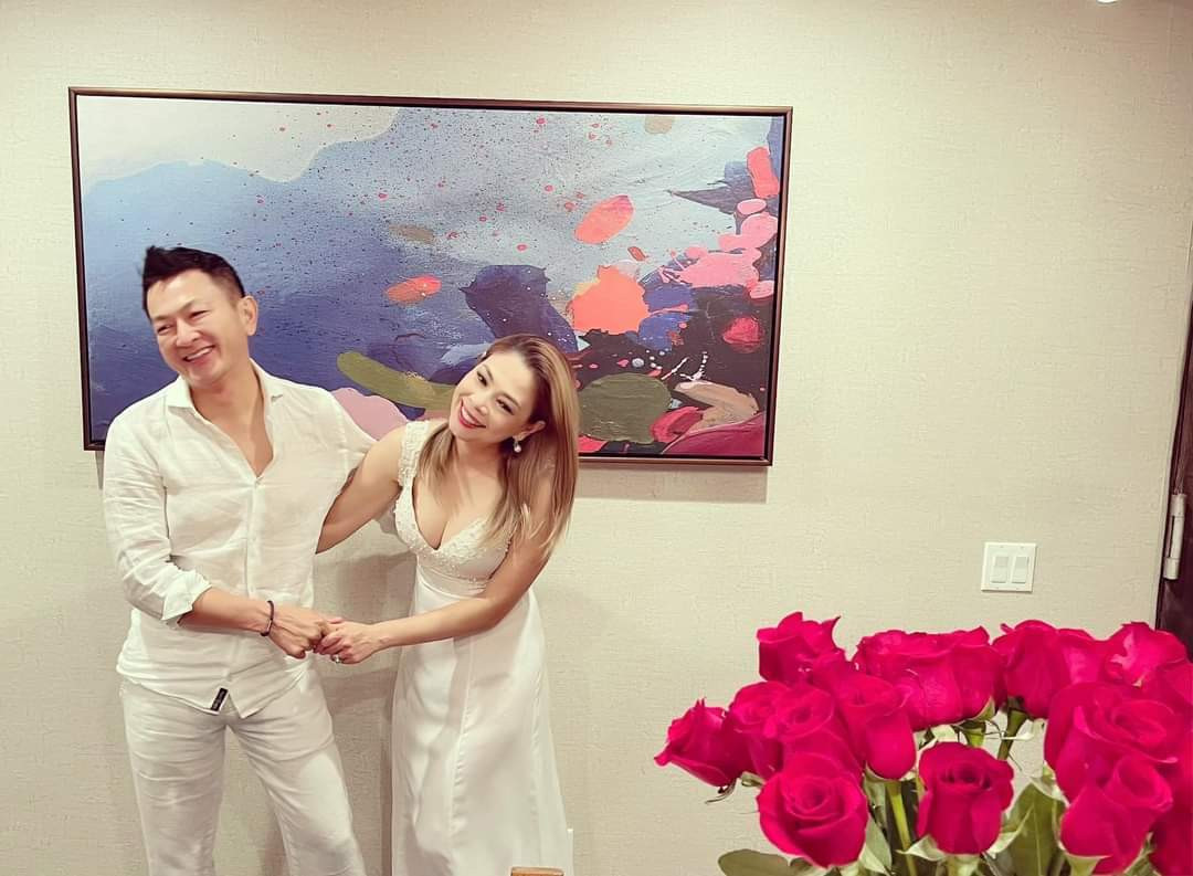 Ca sĩ Thanh Thảo kỷ niệm ngày cưới bên chồng.