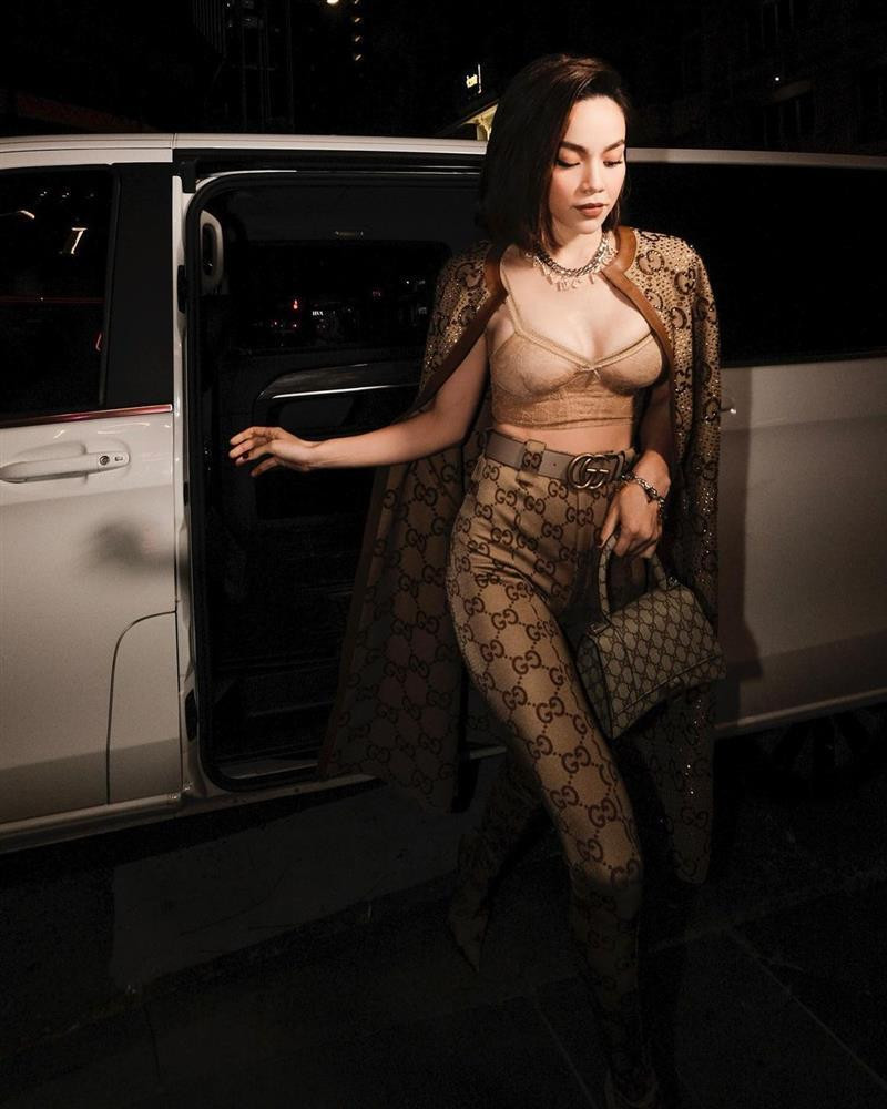 Bao nhiêu công chỉnh ảnh đẹp tung lên thì bị đàn em bóc mẽ hết, chán thật cơ!