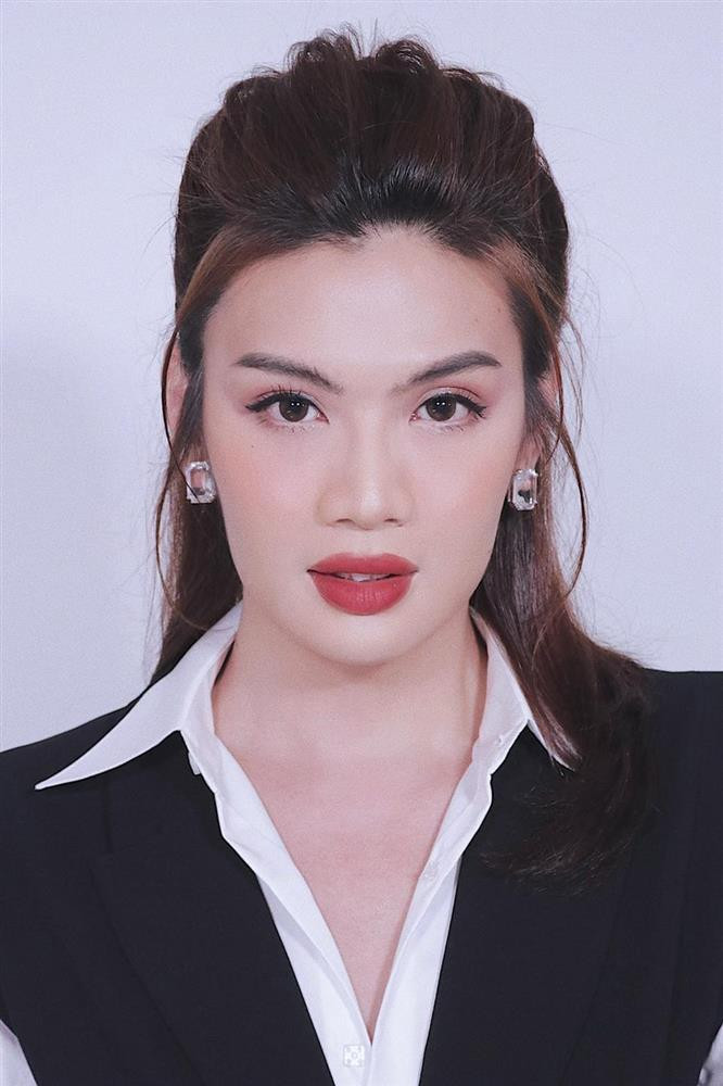 ##ss###style="text-decoration: underline;">Đào Bá Lộc chỉ tự nhận là "Hoa hậu Quận 10" - Hoa hậu khu cô sống mà thôi.