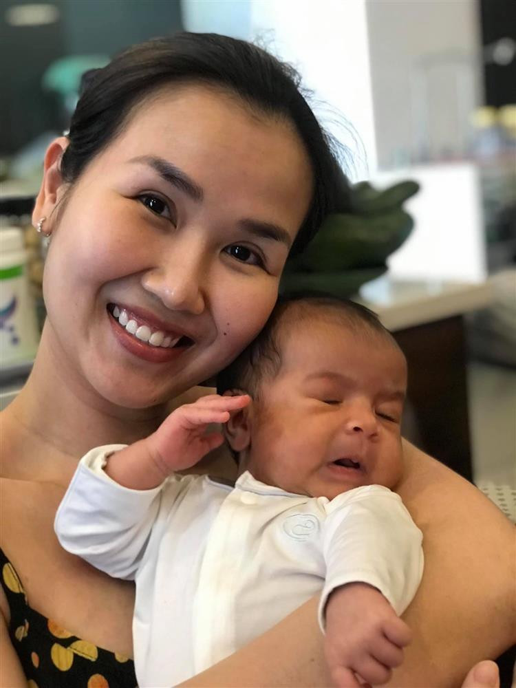 Moon từ "quạu" rất "rất quạu"...