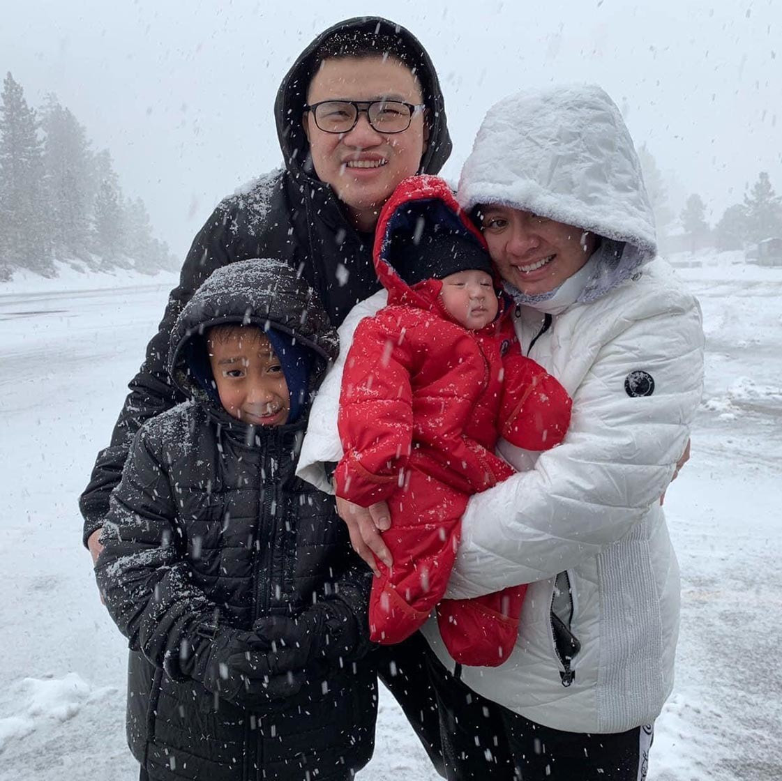 Con re Phi Nhung bat khoc, hua se cham soc gia dinh-Hinh-3