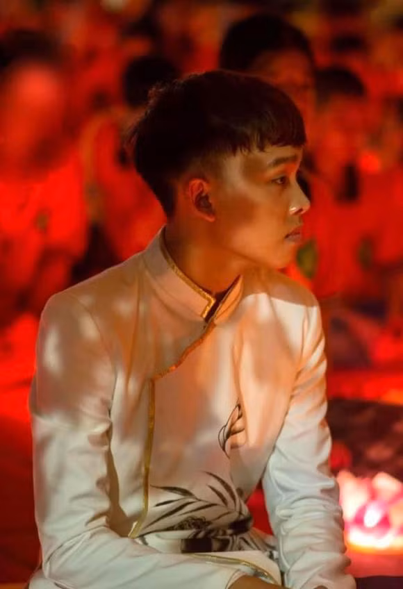 Roi cong ty Phi Nhung, Ho Van Cuong trung hop dong 10 ty?-Hinh-4