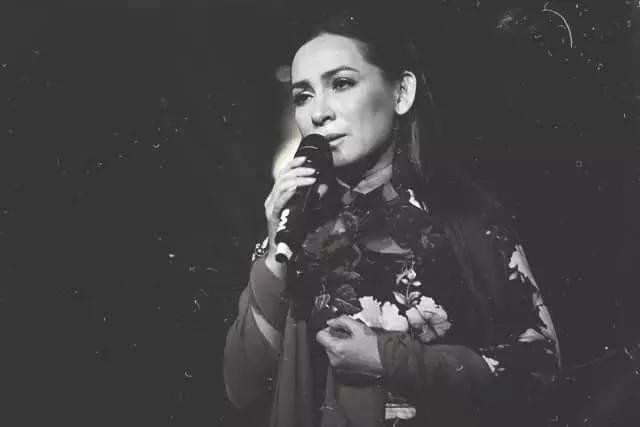 MC Ky Duyen cam doan Phi Nhung khong loi dung Ho Van Cuong-Hinh-4