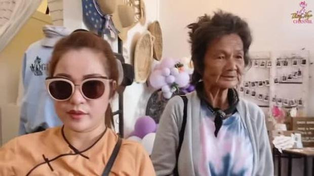 Tuy nhiên, gia đình của ca sĩ Kim Ngân phản đối việc làm của Thuý Nga.