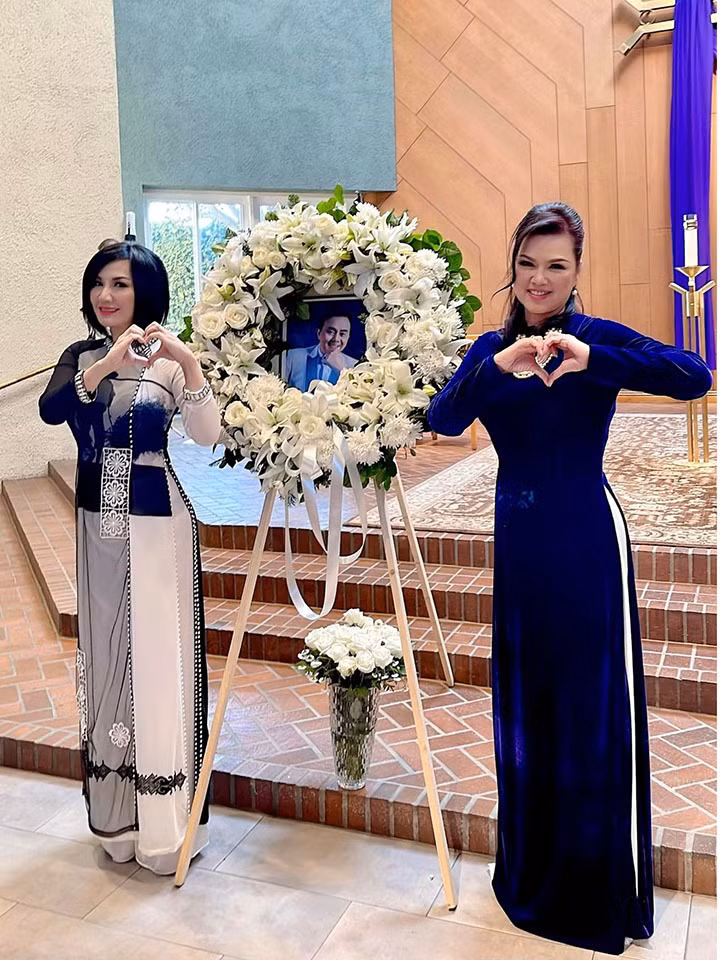 Ba xa khoc nuc no trong le gio dau nghe si Chi Tai-Hinh-3