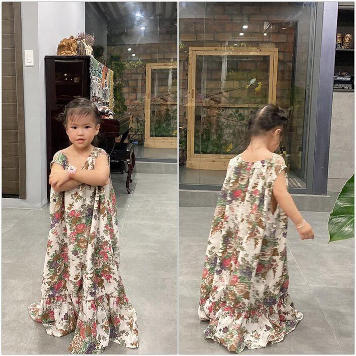 Đầm ngủ của Lê Phương cũng được bé Bông biến thành váy dạ hội "đi thảm đỏ".
