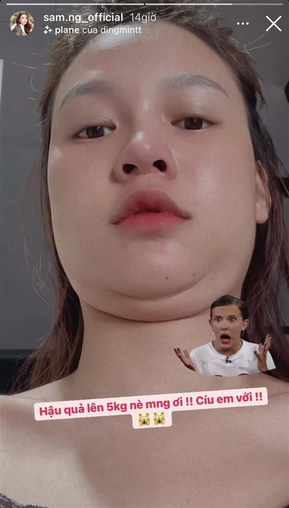 Vì ăn quá nhiều đồ béo trong thời gian giãn cách xã hội mà gương mặt của Sam hoàn toàn thay đổi, nọng cằm xuất hiện. Chẳng những không giấu đi mà Sam còn chia sẻ hẳn hình ảnh gương mặt tròn xoe với người hâm mộ.