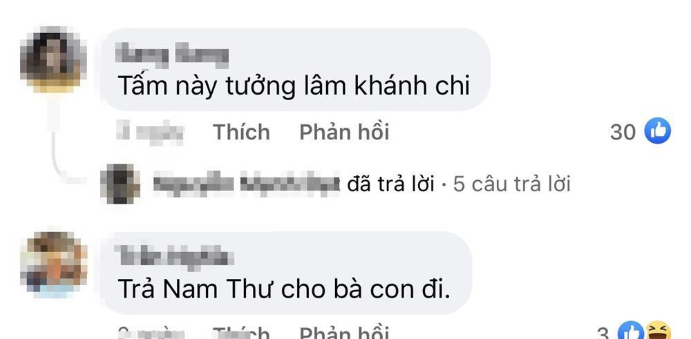 Thậm chí nhiều người còn khẳng định trông cô không khác gì... chuyển giới.