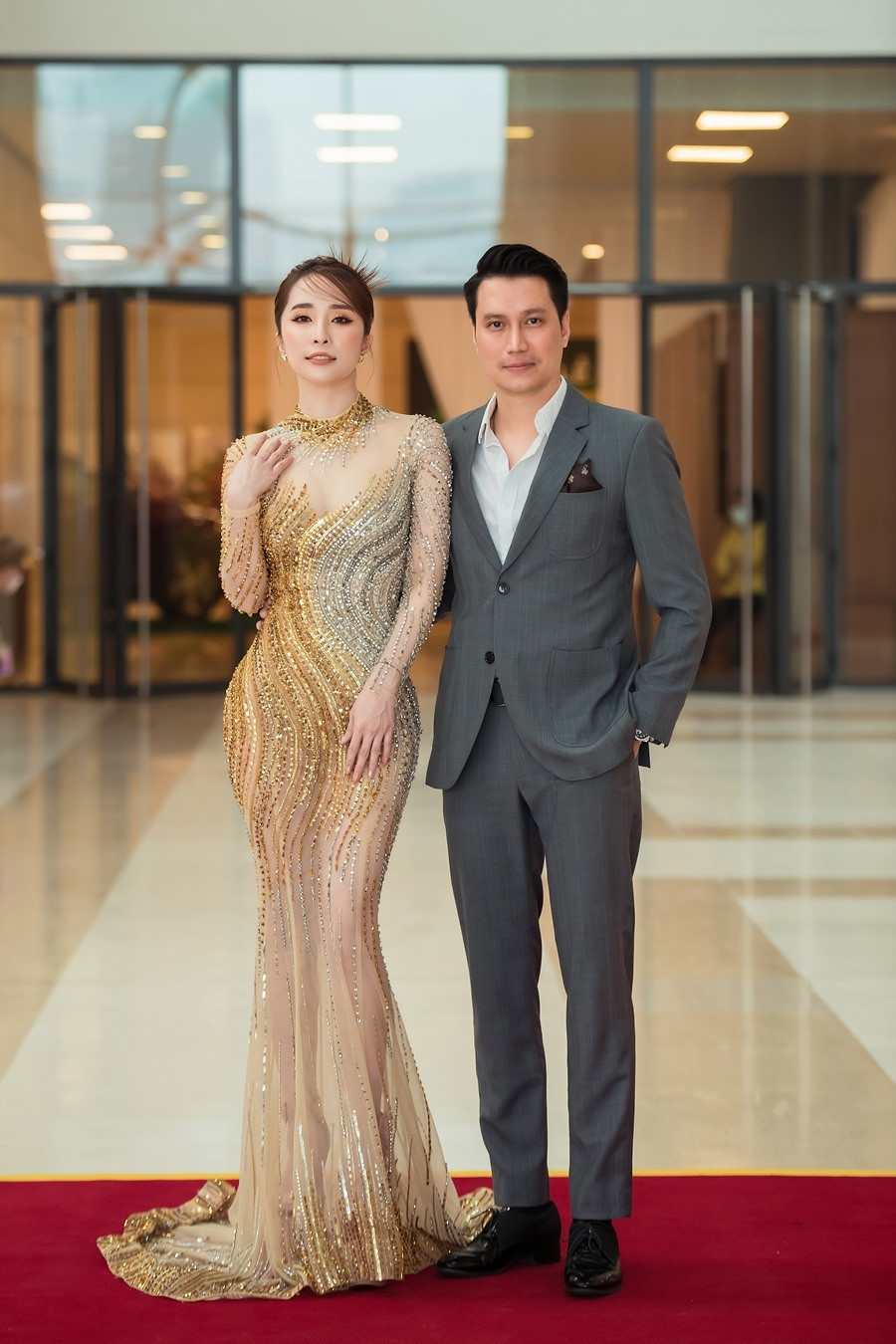 Hiện tại, Quỳnh Nga đang quay phim mới "Về chung một nhà”. Quỳnh Nga tiết lộ, nhân vật lần này của cô rất “ngầu”. Cô cũng được hội tụ với các nghệ sĩ thân thiết trong phim như Việt Anh, Lã Thanh Huyền, Chí Nhân khiến mỗi ngày đi quay phim của cô là một ngày vui.