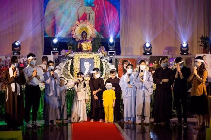 Phi Nhung da tinh xong viec hoc dai hoc cua Ho Van Cuong-Hinh-4