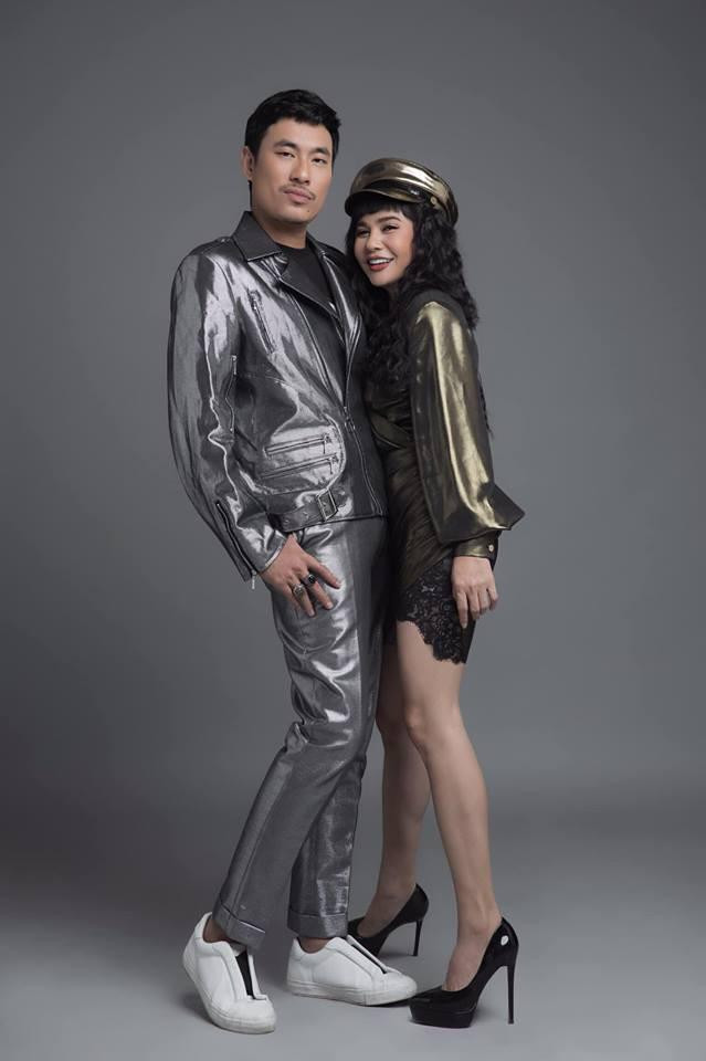 ... hay thực hiện những bộ ảnh chụp studio chất lừ.