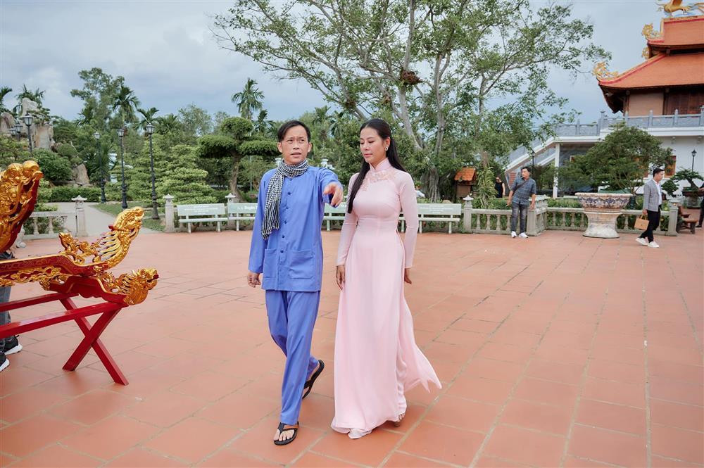 Nam Thu dap tra khi bi mia mai xu ninh Hoai Linh-Hinh-2