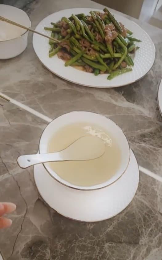 Việt Hương làm toàn món người anh thân thiết yêu thích.