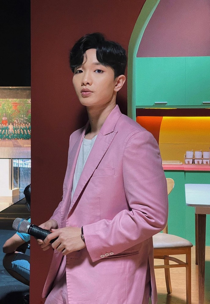 Hoàng Dũng vui vì được ca hát sau thời gian dài giãn cách.