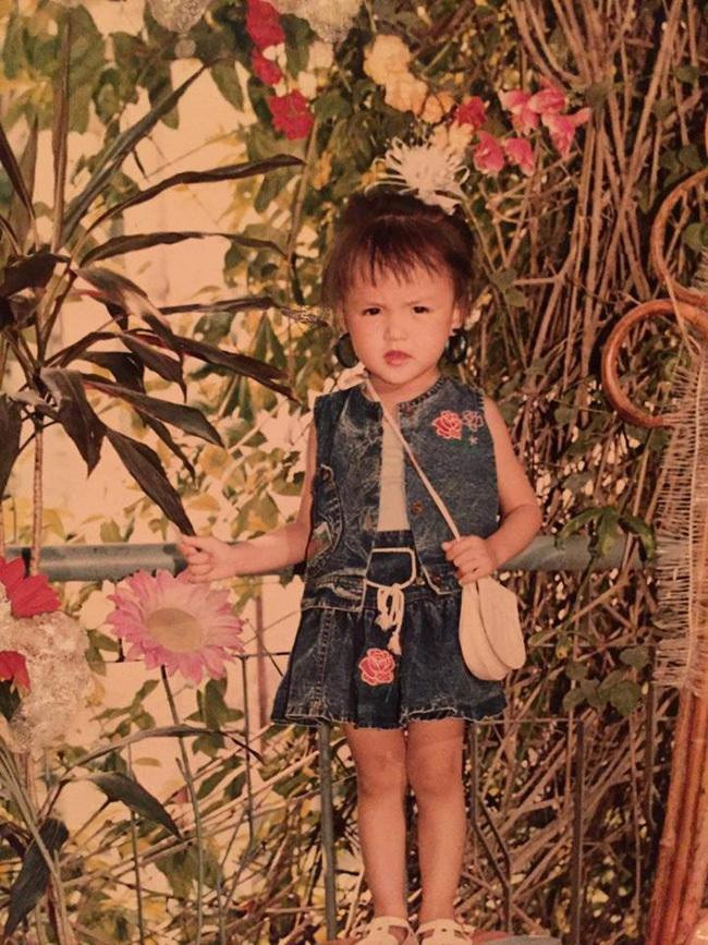 Fan còn rất phấn khích khi "Khánh Thy" mưu mô, thủ đoạn trông như một fashionista nhí vậy.