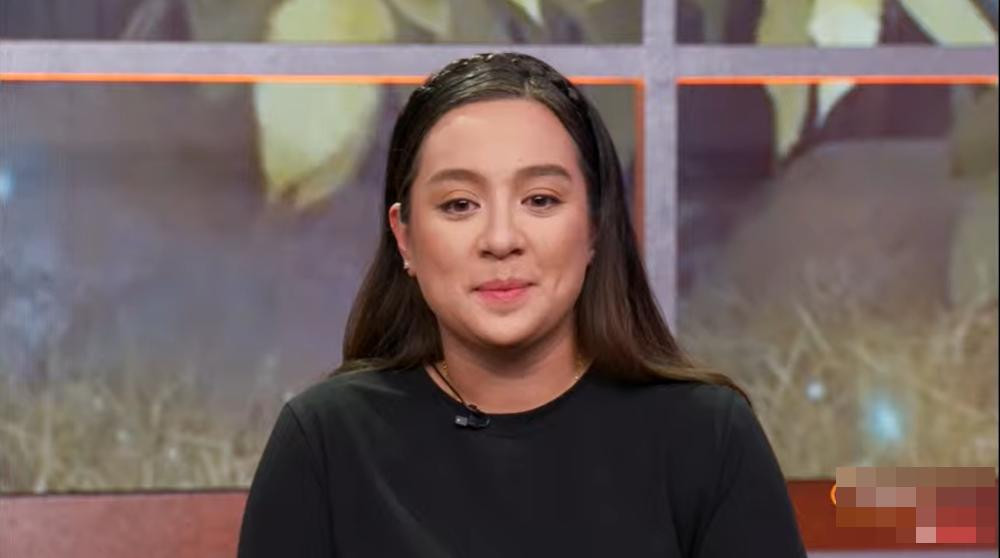 Con gai dua tro cot Phi Nhung ve VN truoc khi rai xuong bien