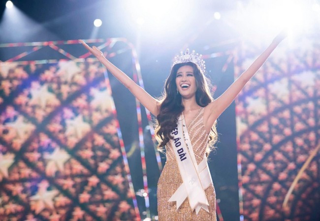 Khánh Vân chia sẻ khoảnh khắc kỷ niệm tròn 2 năm đăng quang Hoa hậu Hoàn vũ Việt Nam.