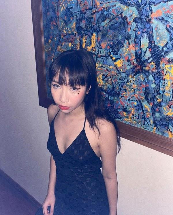 Từ trước đến nay, sexy, độc dị là phong cách yêu thích của con gái Mỹ Linh - Anh Quân