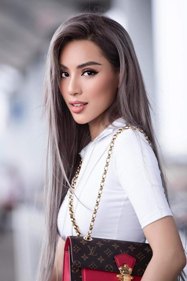 Hiện tại, thông tin Khả Trang bị bạo hành đang nhận được rất nhiều sự quan tâm. Tuy nhiên, cô vẫn chưa có phát ngôn chính thức nào liên quan tới kẻ xuống tay tàn bạo.