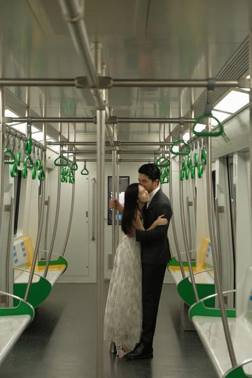 Bộ ảnh cưới của Bảo Linh - Quang Đức đẹp như một thước phim điện ảnh, không màu mè hay theo khuôn mẫu như thường thấy nhưng vẫn đủ thấy được sự hạnh phúc của đôi uyên ương.