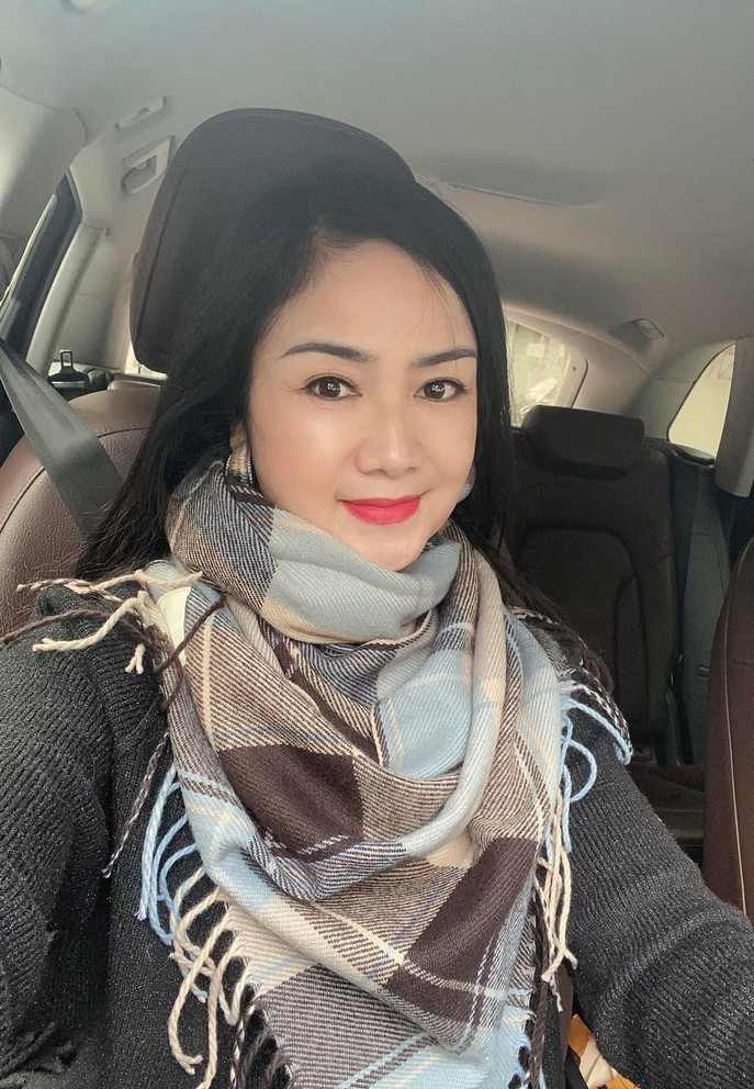  NSND Thu Hà đăng ảnh và nhiều khán giả ngợi khen vẻ trẻ đẹp của cô ở tuổi 52.