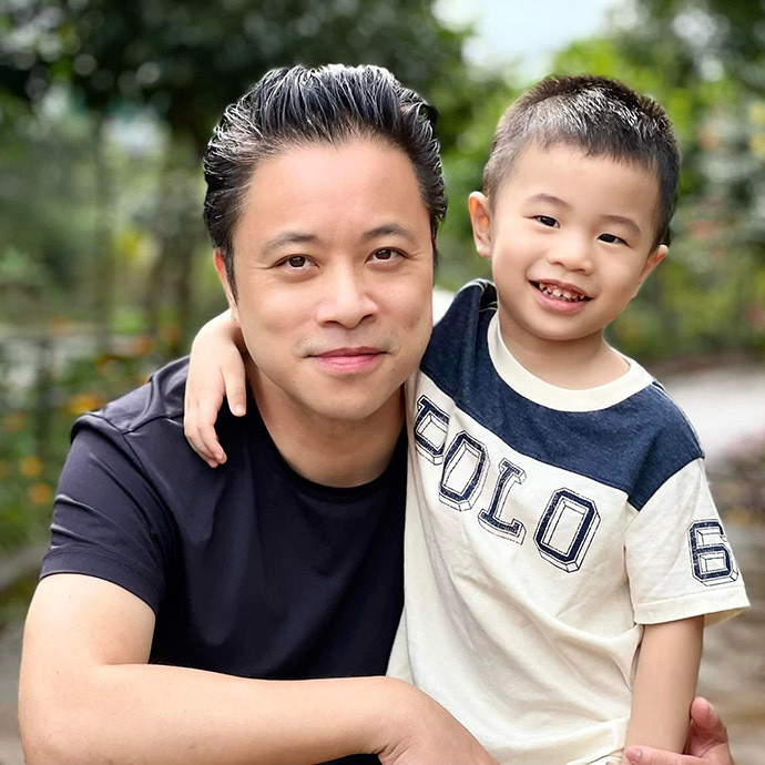 Victor Vũ xem con trai nhỏ là động lực phấn đấu trong cuộc sống.