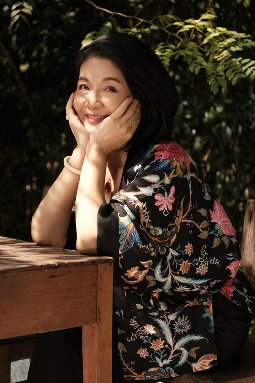 Diễn viên Mai Phương U60 vẫn tự nhận mình thích mộng mơ.