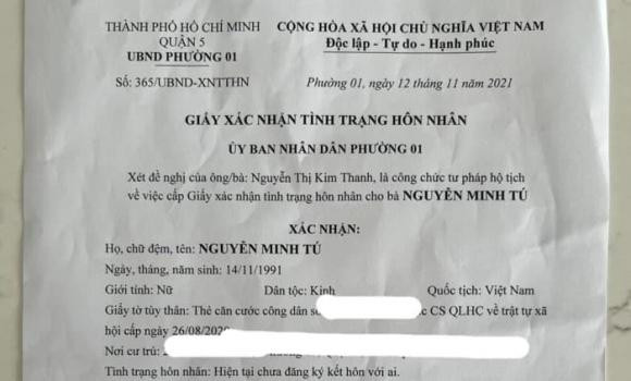 Rộ tin Minh Tú chuẩn bị kết hôn với bạn trai ngoại quốc Ro tin Minh Tu chuan bi ket hon voi ban trai ngoai quoc