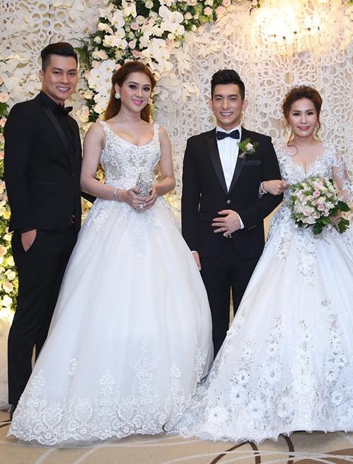 Vợ chồng Lâm Khánh Chi gây hoang mang khi đến dự đám cưới của Bảo Duy - chồng cũ Phi Thanh Vân - vì ăn vận quá cầu kỳ. Bộ váy trắng bồng xòe khoe vòng một của Lâm Khánh Chi thậm chí còn gợi cảm hơn cô dâu. Trong khi đó, ông xã của giọng ca chuyển giới cũng bảnh bao hệt chú rể. Màn lên đồ "không biết ai là nhân vật chính, ai là khách mời" khiến Lâm Khánh Chi bị chê kém tinh tế.