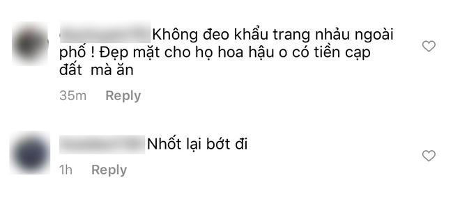 Khi nhìn tới nữ hoàng nội y Ngọc Trinh thì dân mạng lại ngán ngẩm vì cô lại quên đeo khẩu trang mất rồi.