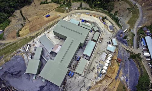 Toàn cảnh khu khai thác vàng Phước Sơn. Toàn cảnh khu khai thác vàng Phước Sơn.