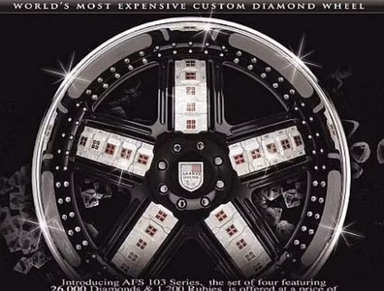 5. Bánh xe kim cương, giá: 2 triệu USD. Toàn bộ 4 bánh xe 34 inch của chiếc xe hơi Asanti ASF 130 Series được trang hoàng 26.000 viên kim cương và 1.200 viên hồng ngọc.