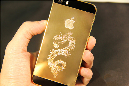 iPhone5s mạ Vàng 24k khảm Rồng.