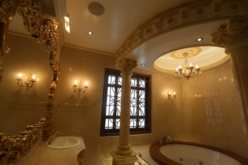 Nội thất xa hoa và sang trọng thể hiện đẳng cấp và chất lượng sống chủ nhân biệt thự vô cùng cao cấp. 