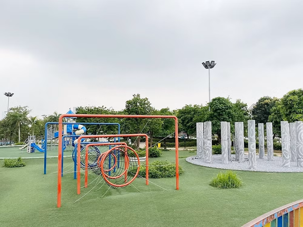 Cong vien Thien van hoc nhon nhip tro lai sau nhieu nam bo hoang-Hinh-7