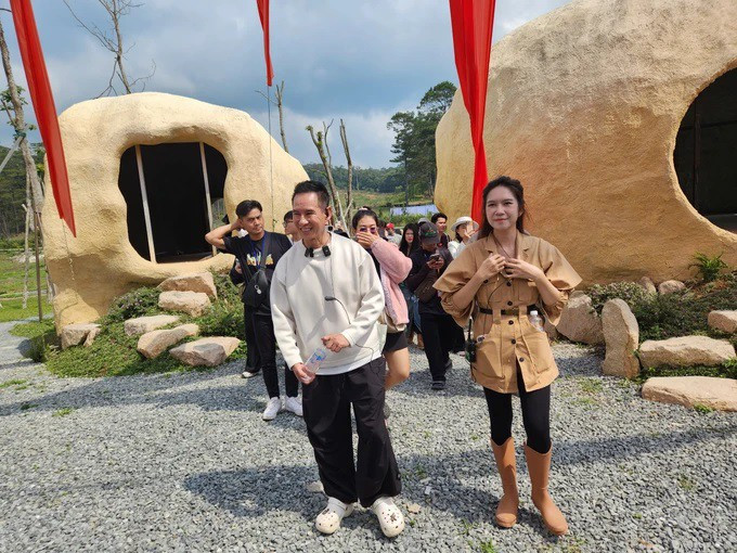 Dieu dac biet o phim truong 'Lat mat 7' cua Ly Hai-Hinh-2