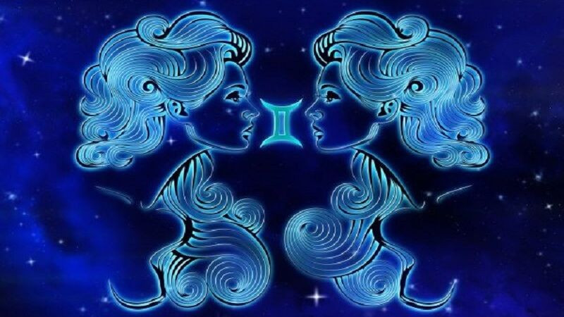  Song Tử (21/5 – 21/6): Tình cảm: Chòm sao này cảm thấy chán vì cũng không biết phải giải quyết mối quan hệ tình cảm hiện tại như thế nào. Sự nghiệp: Vận trình công việc trong ngày hôm nay dường như rơi vào thế tiến thoái lưỡng nan mà bạn có thể sẽ không nhận ra. 