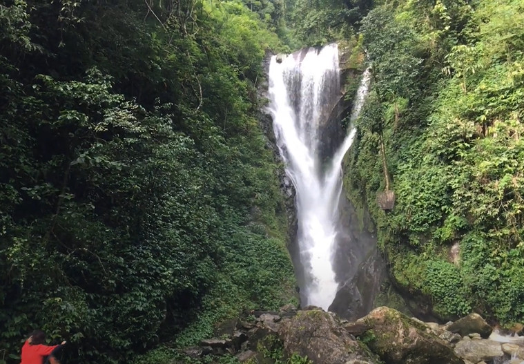 Me man ve dep huyen ao cua thac Trai Tim, Lai Chau