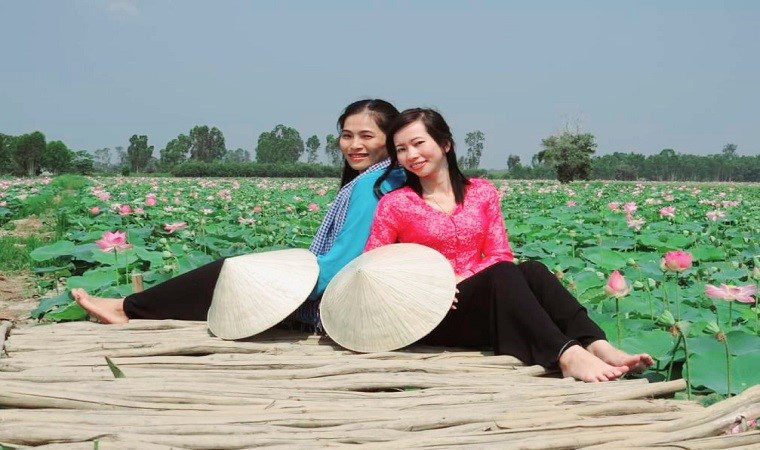 Check in diem ngam sen tuyet dep o Dong Thap dip nghi le-Hinh-6