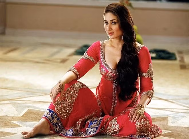 Asoka la ai ma khien TikToker Viet dua nhau bien hinh-Hinh-2