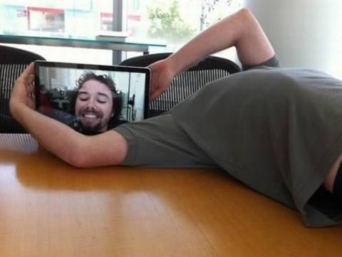 Đây là một trào lưu chụp ảnh mới, khá thú vị nhưng cũng không kém phần kinh dị.