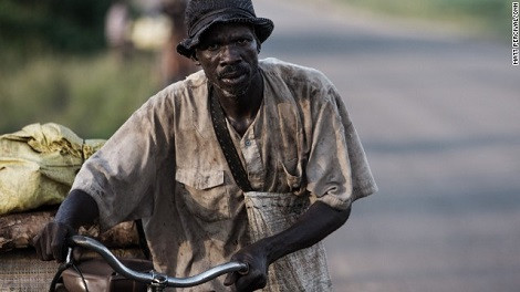 Những người nông dân chỉ thu được lợi nhuận rất nhỏ từ ngành công nghiệp ca cao mặc dù sô cô la có giá trị rất lớn.